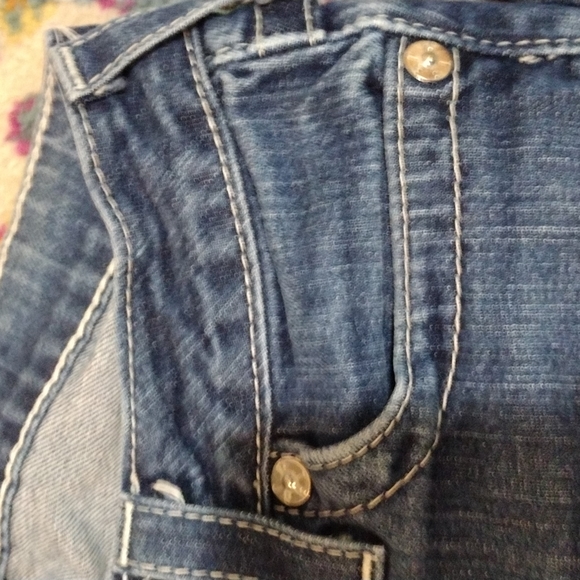 True Religion jeans - Picture 5 of 13